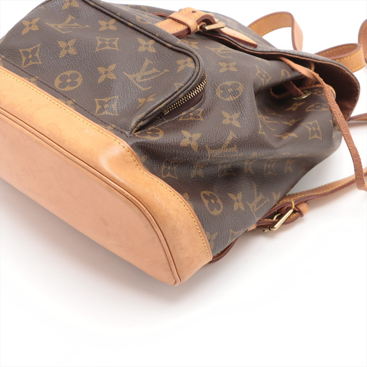 Louis Vuitton Montsouris MM