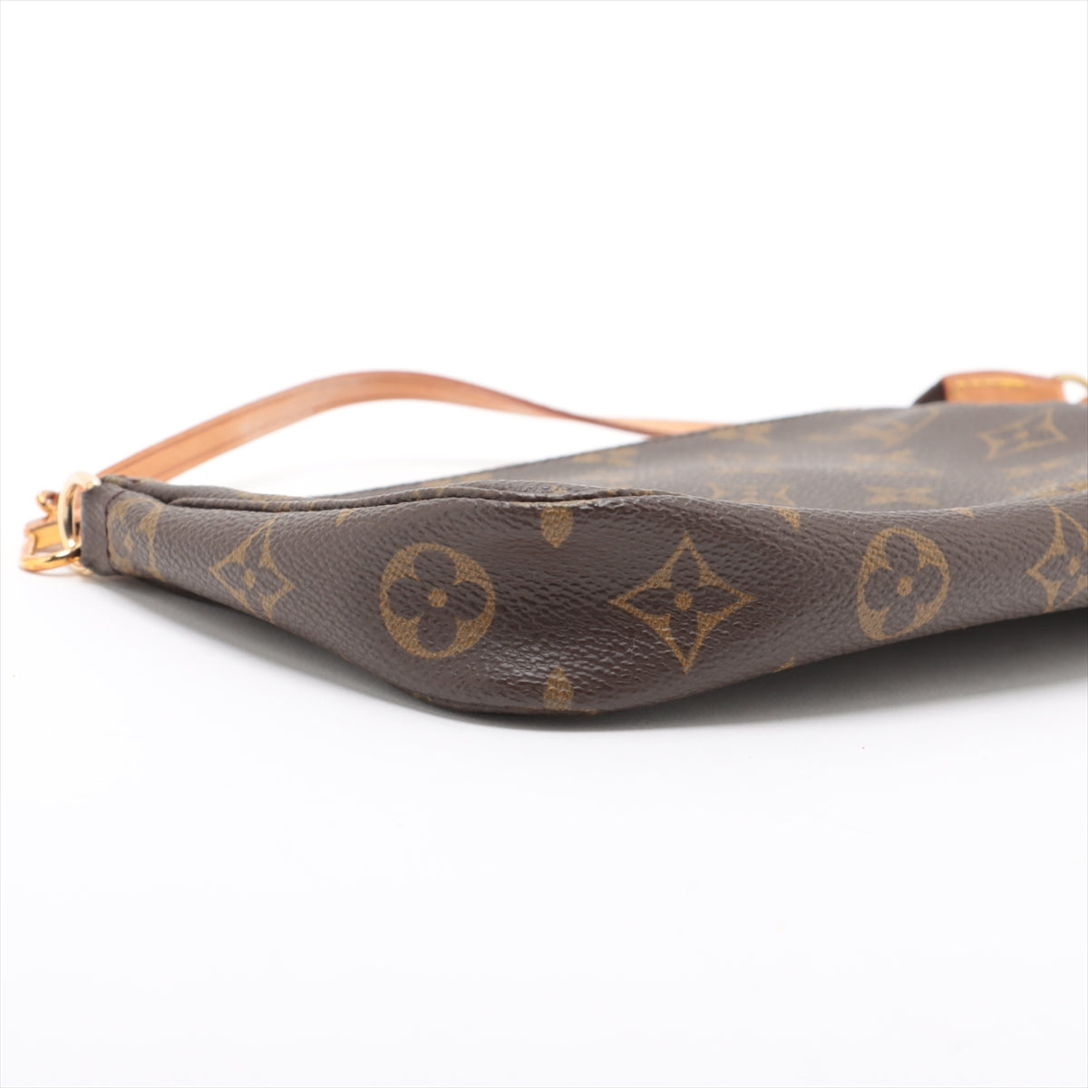 Louis Vuitton  Pochette Accessoire