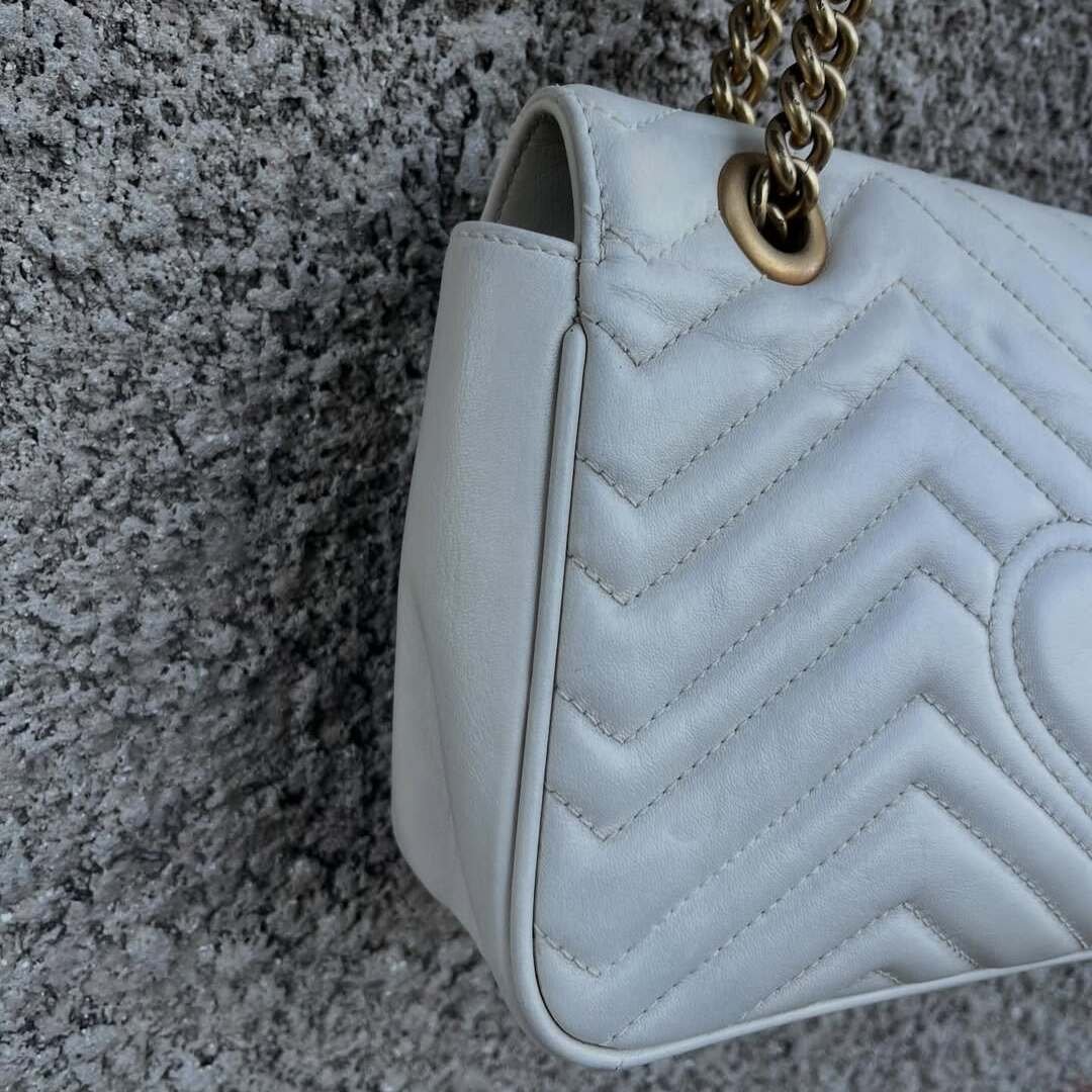 Gucci GG Marmont Small Shoulder Bag - Image 6